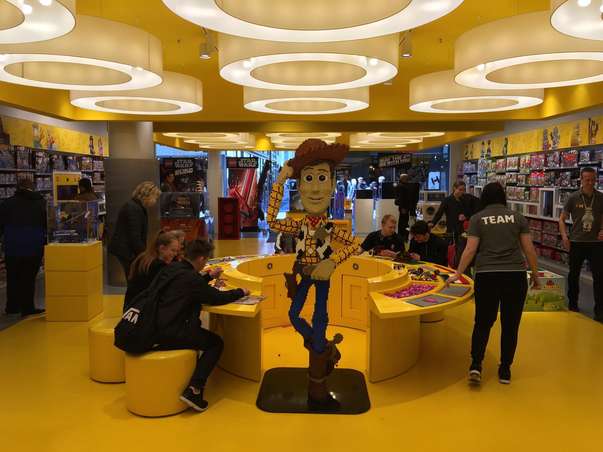 The lego shop online uk