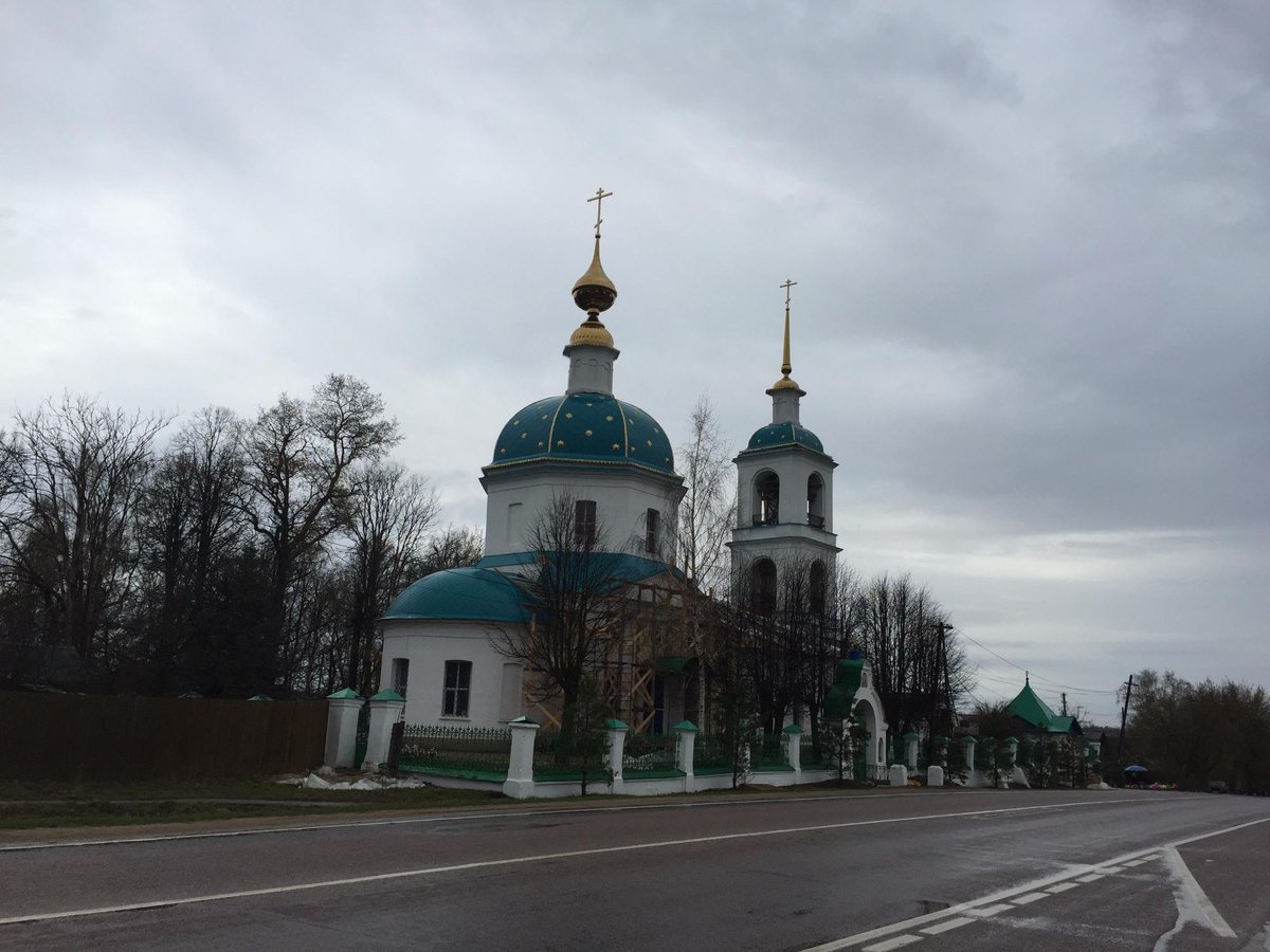 Храм Благовещения Пресвятой Богородицы, с. Братовщина: лучшие советы перед  посещением - Tripadvisor