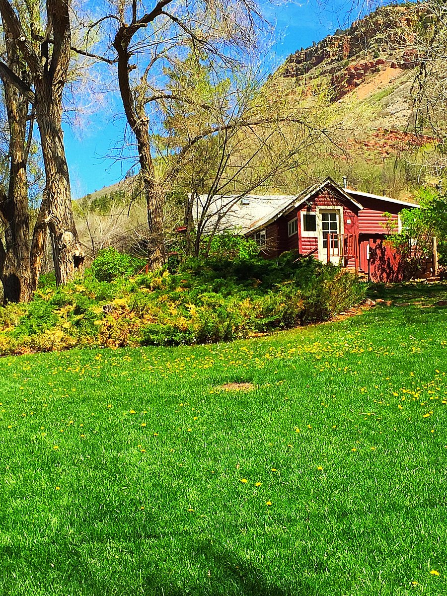 Exploring the Majestic Beauty of Stone Mountain Lodge: A Comprehensive Guide