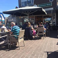 Een stukje van het terras in de zon