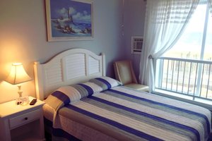 Room & Suite