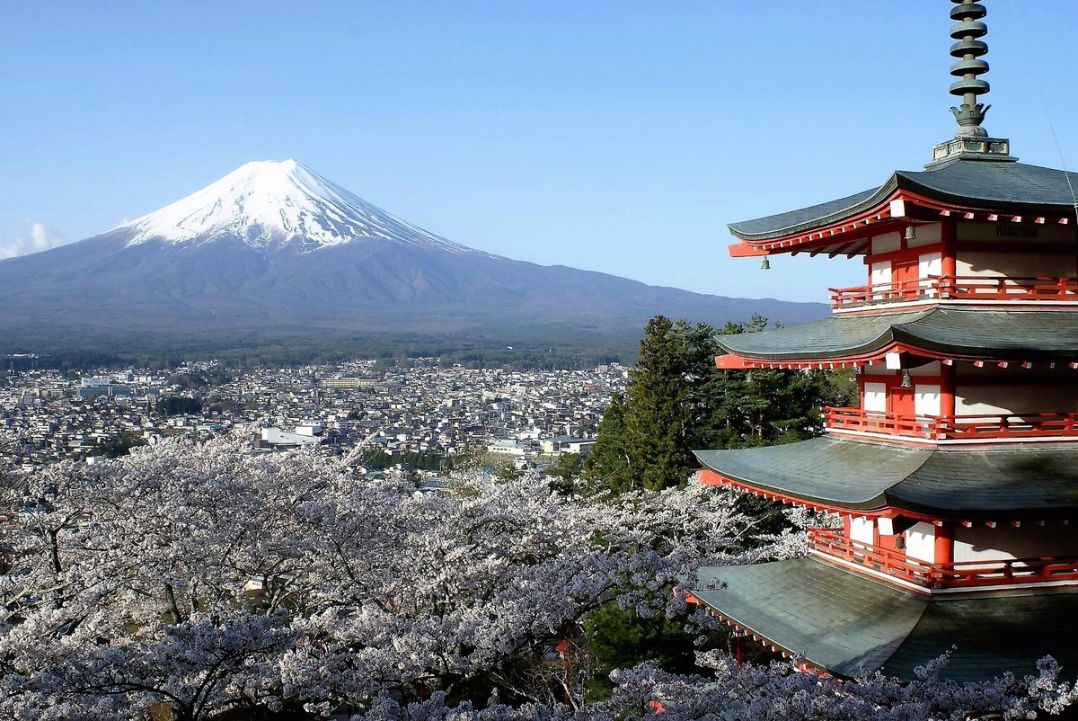 Arakura Fuji Sengen Shrine, Fujiyoshida