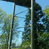 Baumkronenweg mit Abenteuerpfad