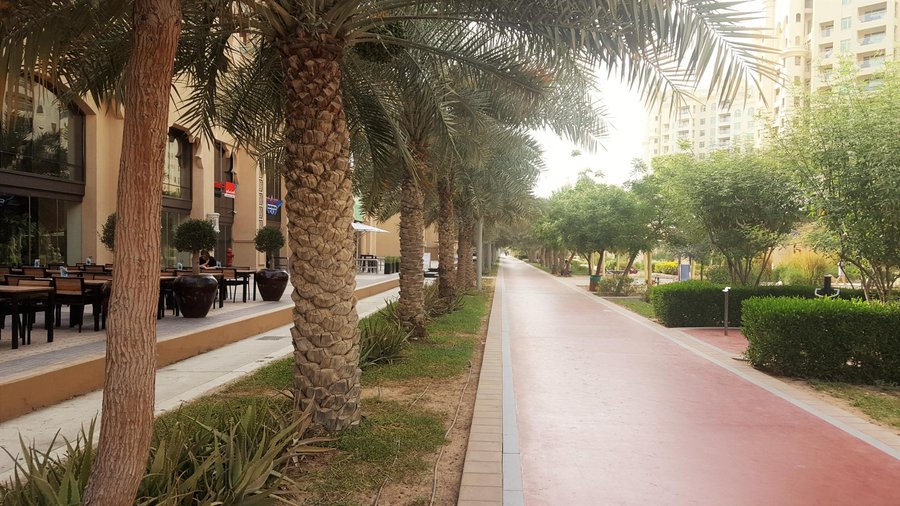 range of cafes and restaurants are available in the park
