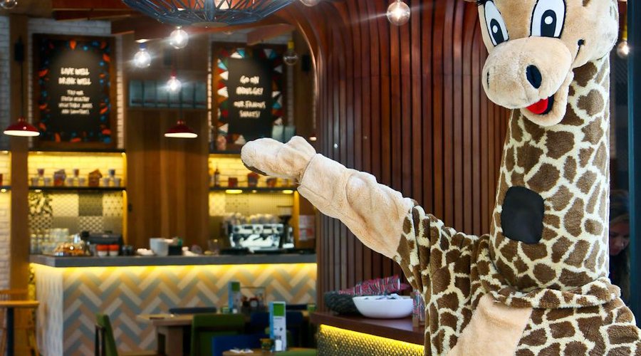 Giddy Giraffe