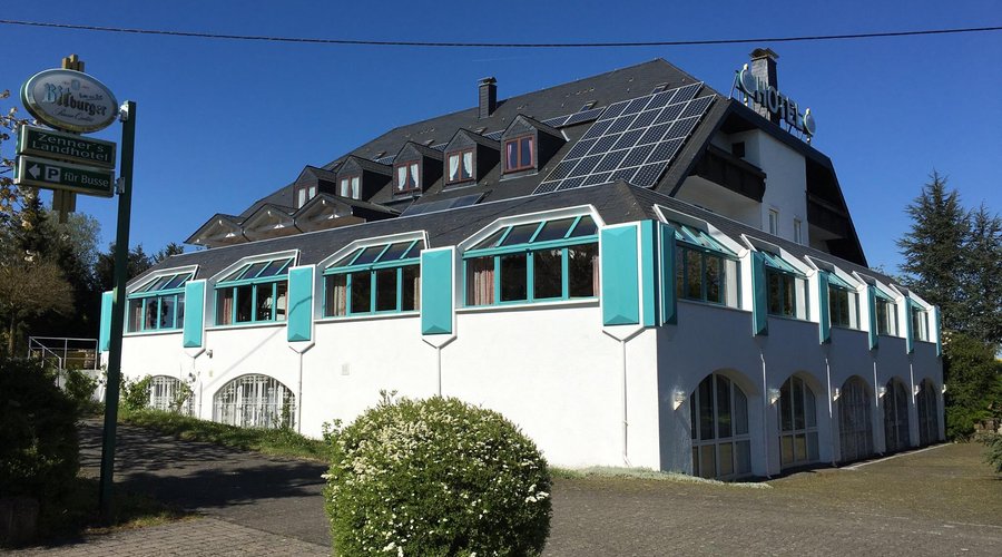 ZENNERS LANDHOTEL - Hotel Reviews (Newel, Germany) ZENNERS LANDHOTEL -  Hotel Reviews (Newel, Germany)
