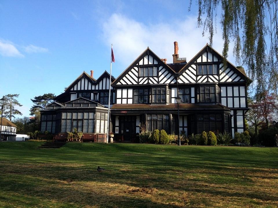 Bhaktivedanta Manor Hare Krishna Temple, Watford