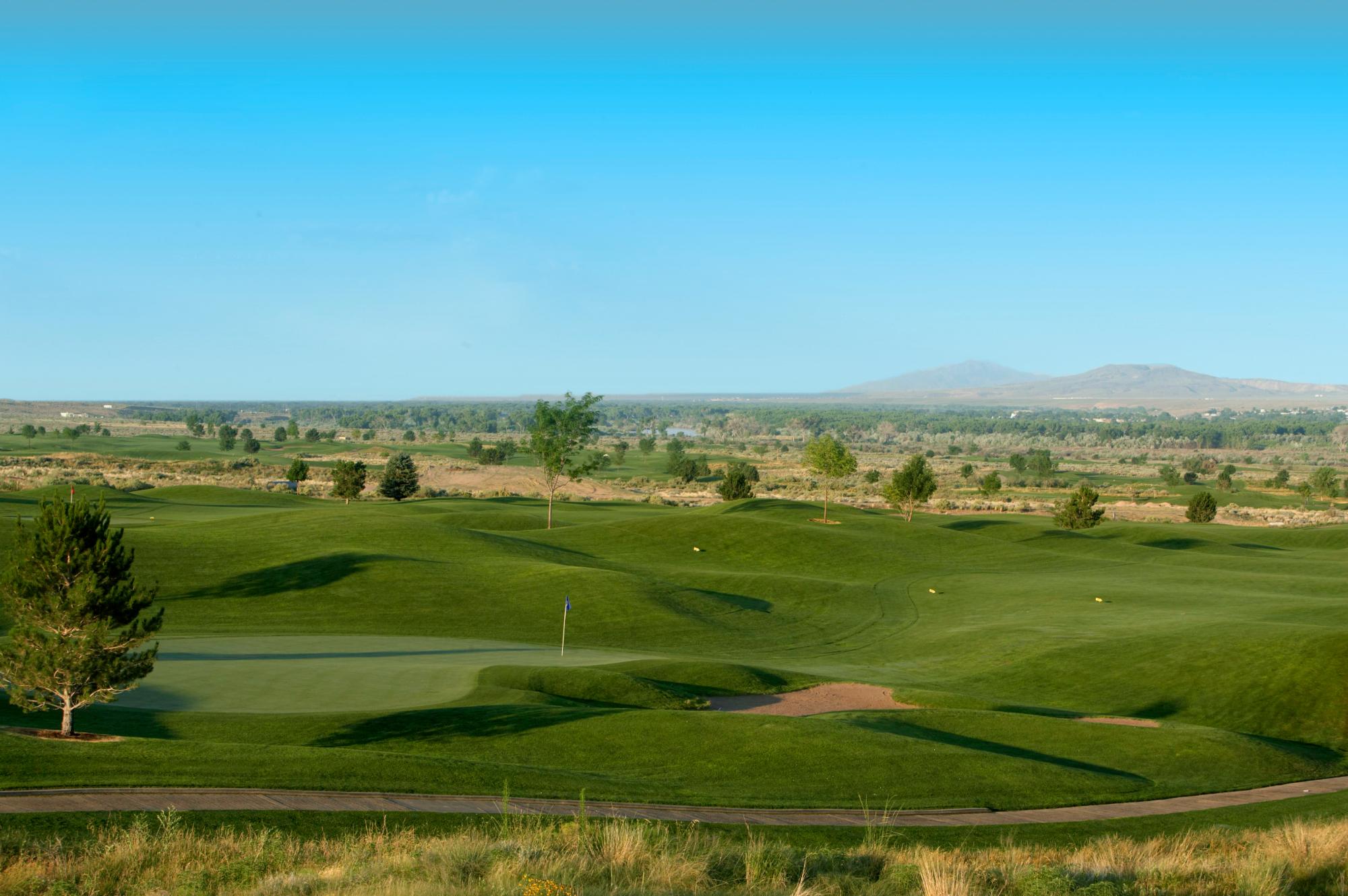 isleta casino golf