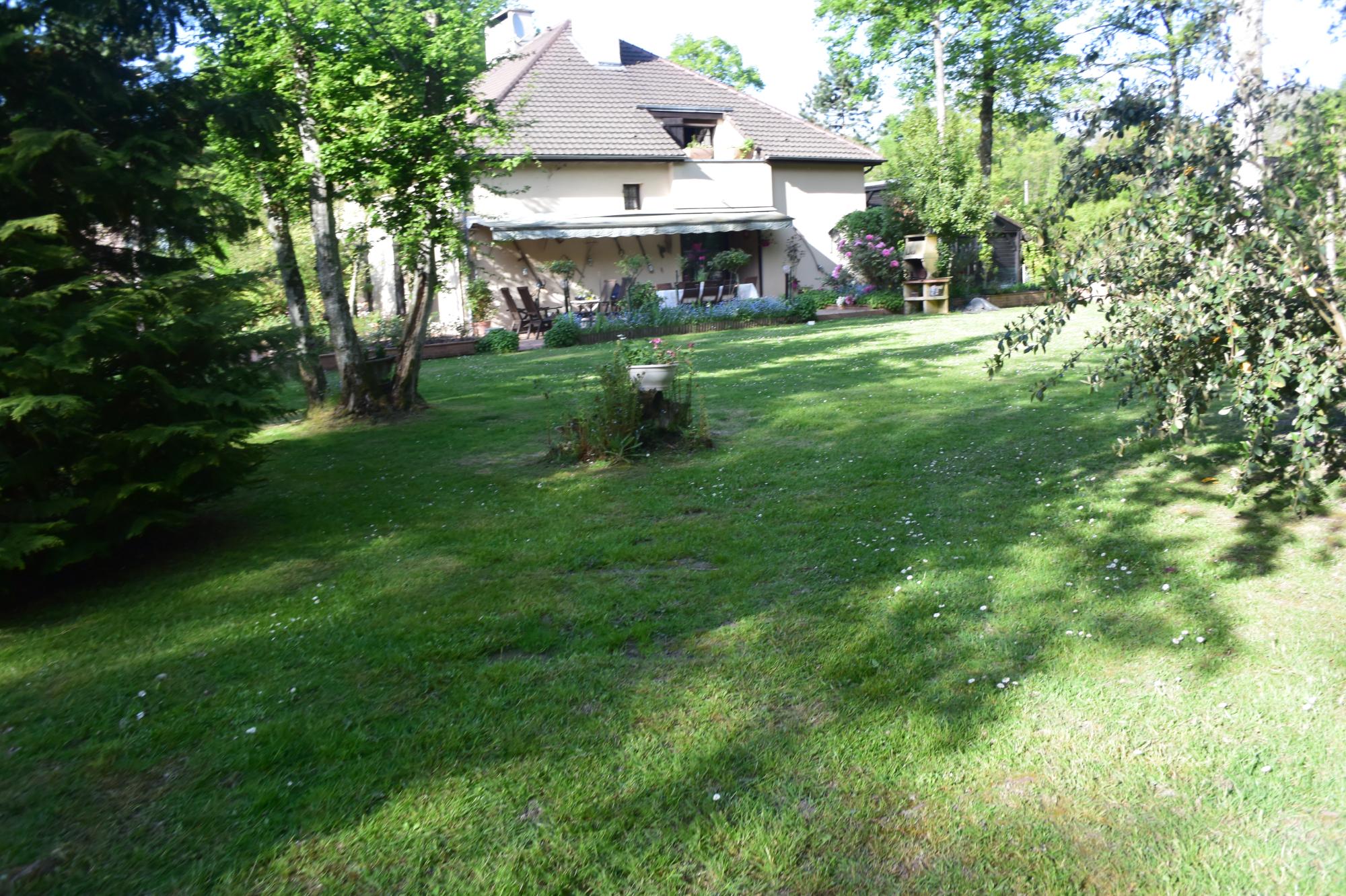 CHEZ MIREILLE (Courtenay, Prancis) - Ulasan Guest House - Tripadvisor