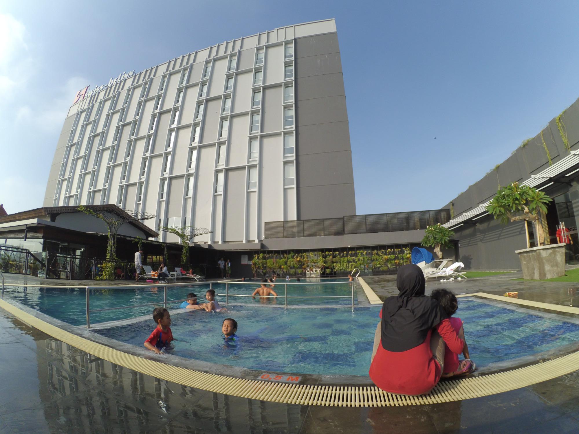 Hotel photo 8 of Swiss-Belinn Saripetojo.