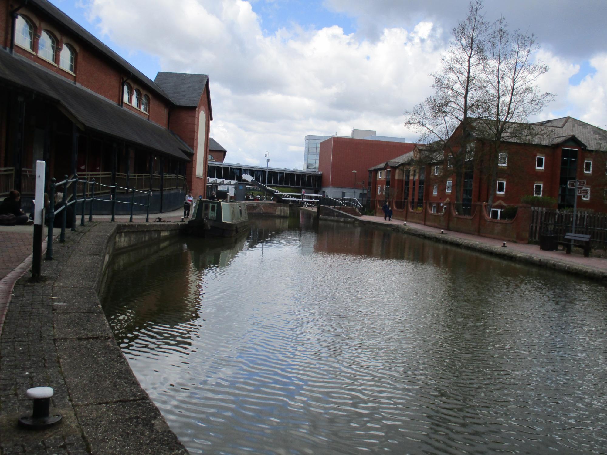 Castle store quay shops