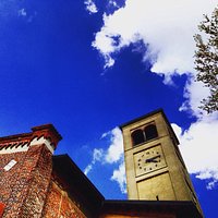 La celebre "Chiesa Vecchia" di San Pietro all'Olmo