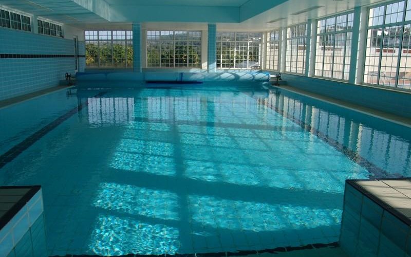 Piscina interior