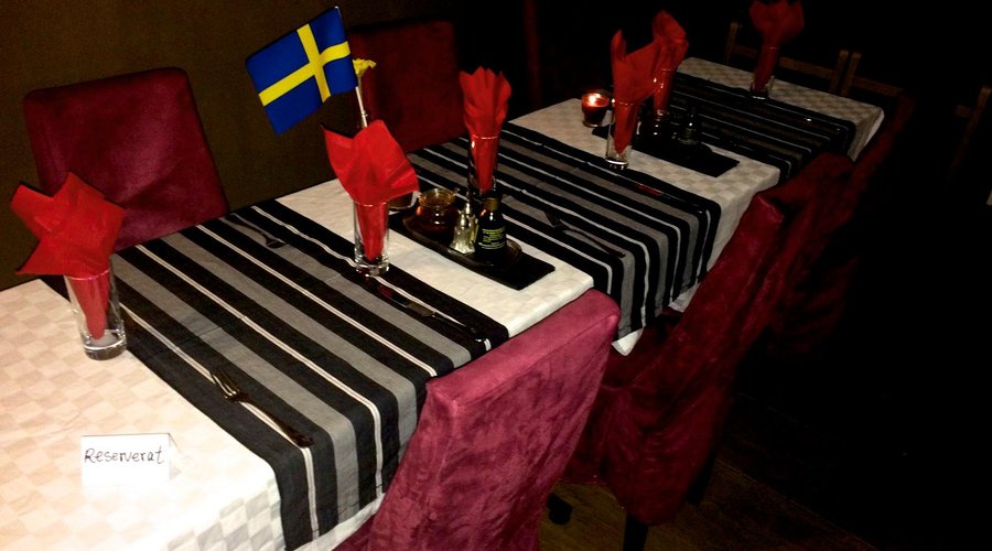 lovely restaurant, great location, easy parking, great food