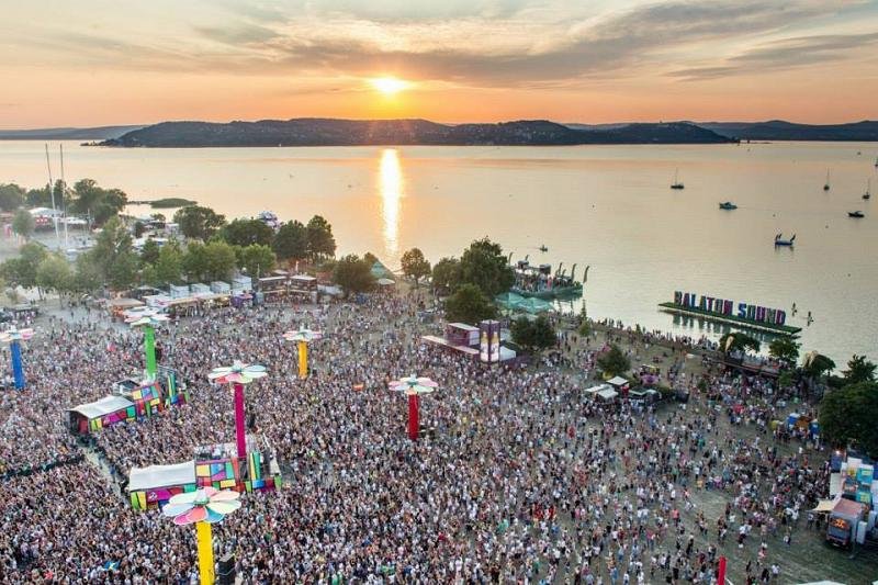 Top 80+ imagen balaton lake festival