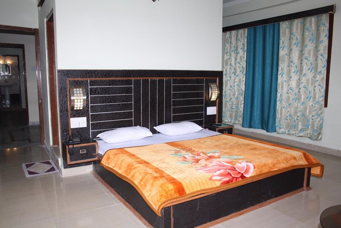 Hotel Raj Palace Rooms: Pictures & Reviews - Tripadvisor