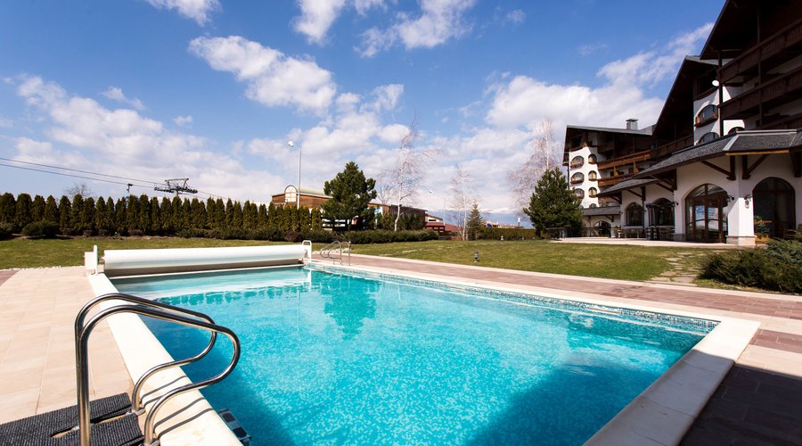 The Pool at the Kempinski Hotel Grand Arena