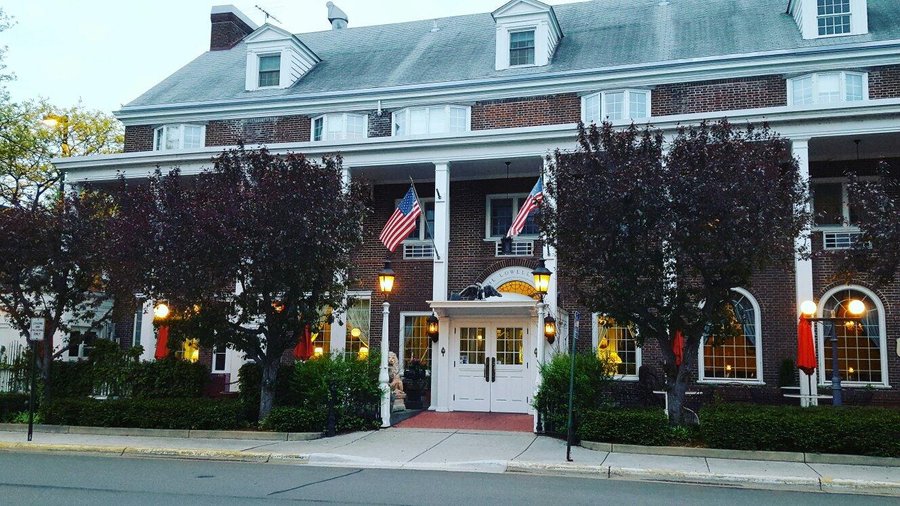 Lowell Inn, what a beautiful place!