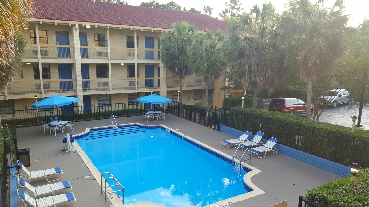 Baymont By Wyndham Tallahassee Central Pool Pictures & Reviews 