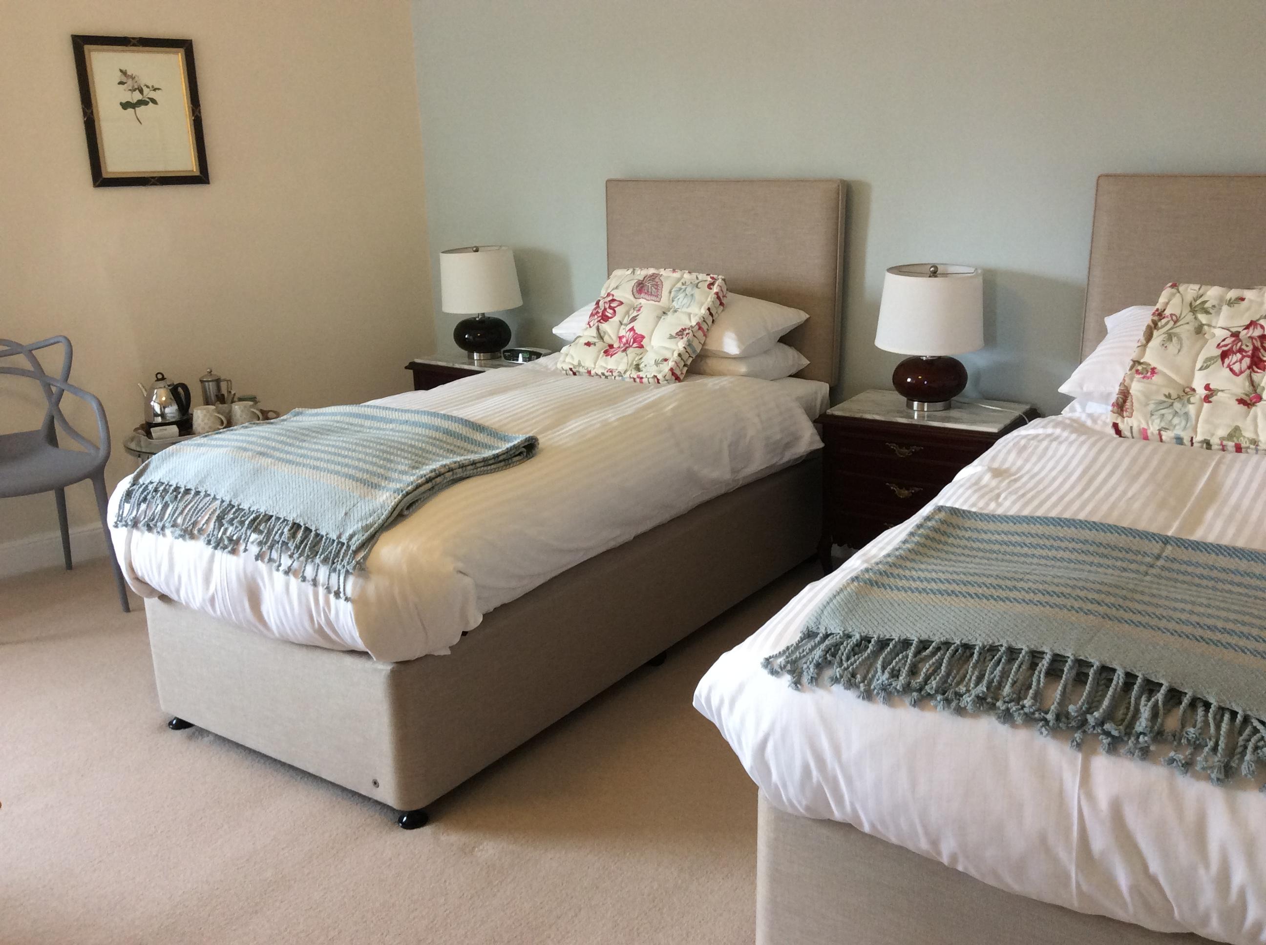 PICTON HOUSE LUXURY TOWNHOUSE ACCOMMODATION - Updated 2022 Prices ...