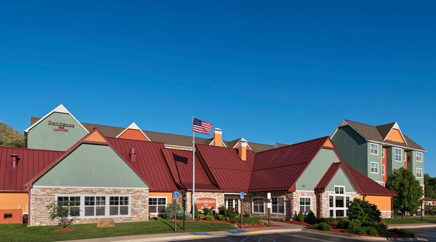 Residence Inn - Front Exterior