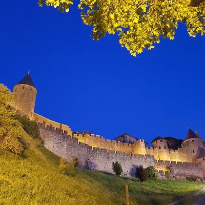 languedoc roussillon monuments