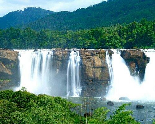 best 10 tourist places in kerala