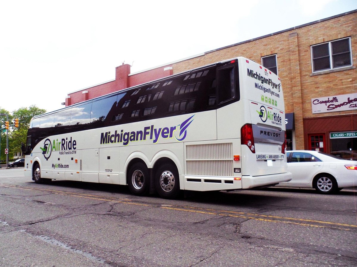 Michigan Shopping, Casino & Entertainment Tour • 2-Day Bus Trip