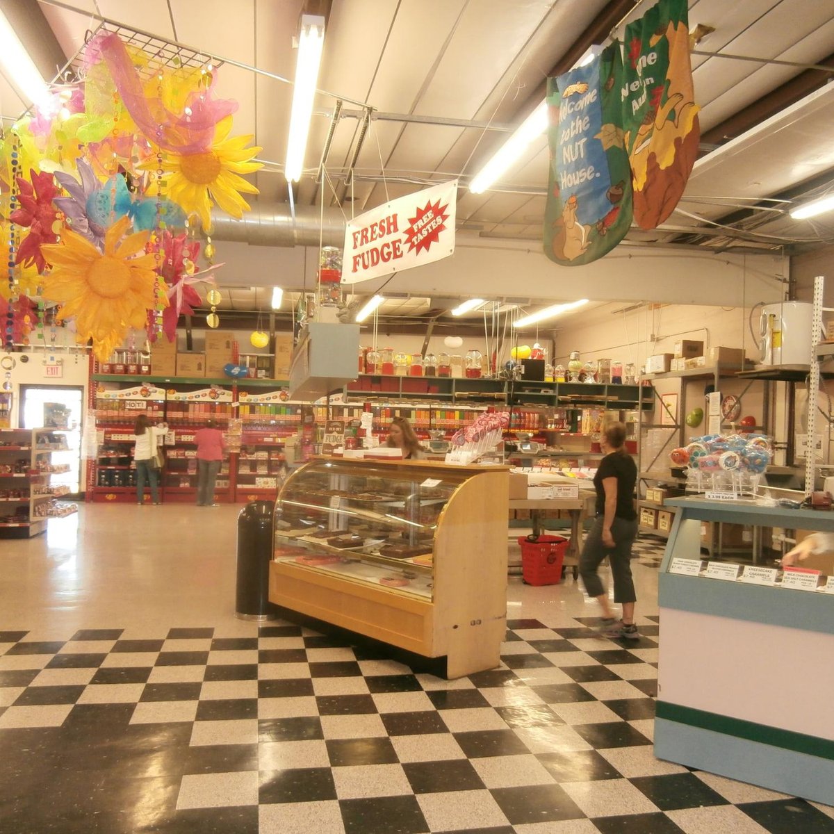 NIFTY NUT HOUSE (Wichita): Ce qu'il faut savoir pour votre visite (avec