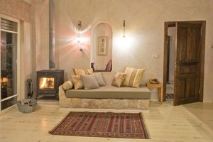 Room & Suite