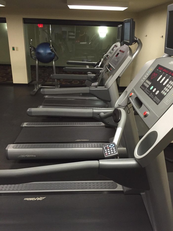 Conference Center Gym Pictures & Reviews Clarion New Orleans - Airport Hotel & Conference Center Gym Pictures & Reviews - Tripadvisor
