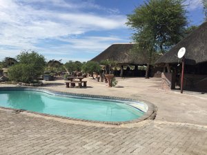 Pool & Beach