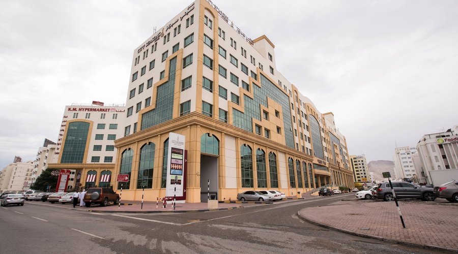 Street at the City Seasons Hotel Muscat