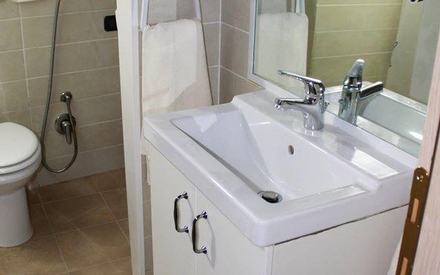 altro bagno