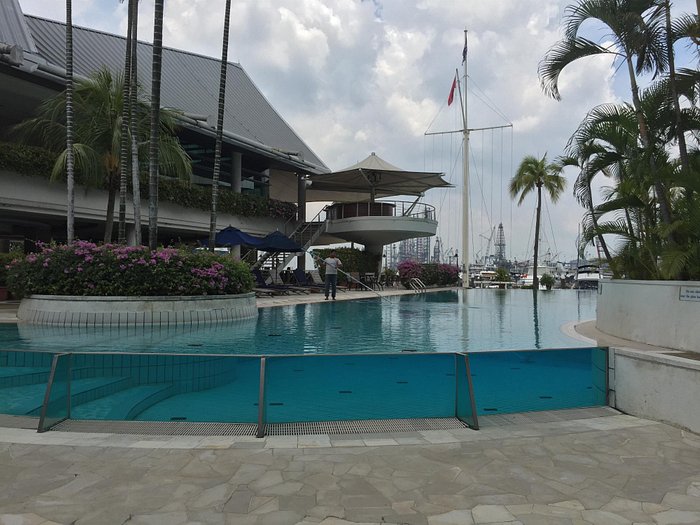 singapore yacht club accommodation