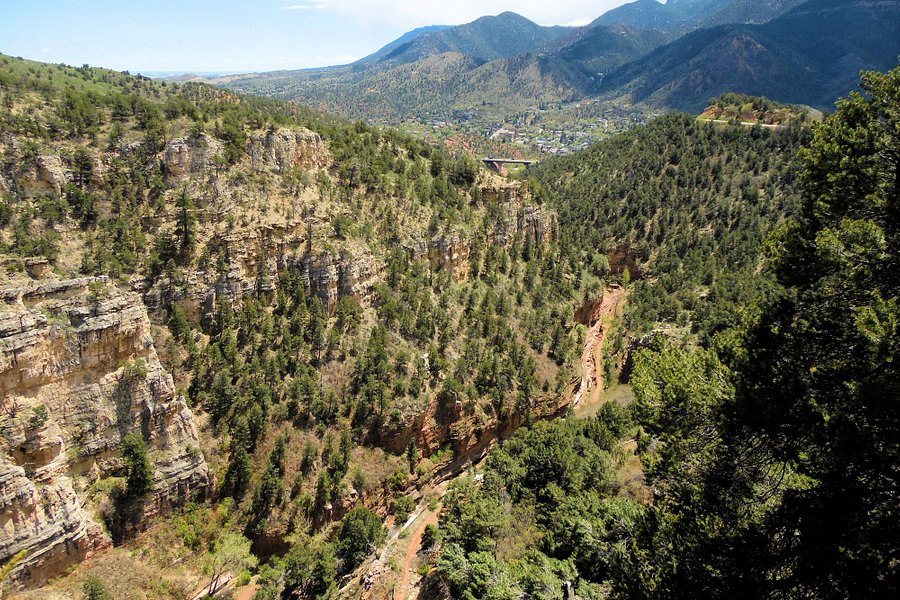 cave of the winds haunted history