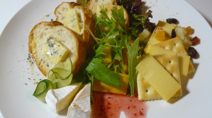 English Pub Cafe Bar&Foods Breeze. Omachi, 아사히가와 - 레스토랑 리뷰 - 트립어드바이저