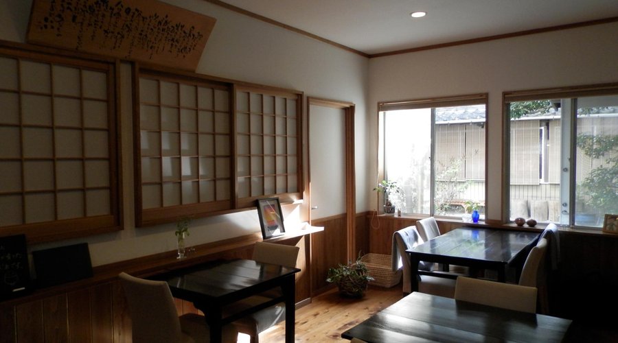 三階棟１階のスローカフェ「茶蔵」