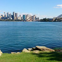 Cremorne Foreshore Walk - perfect spot for a picnic taking in the stunning Sydney skyline!