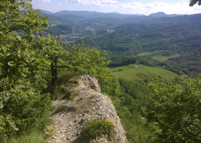 sentiero per monte sole