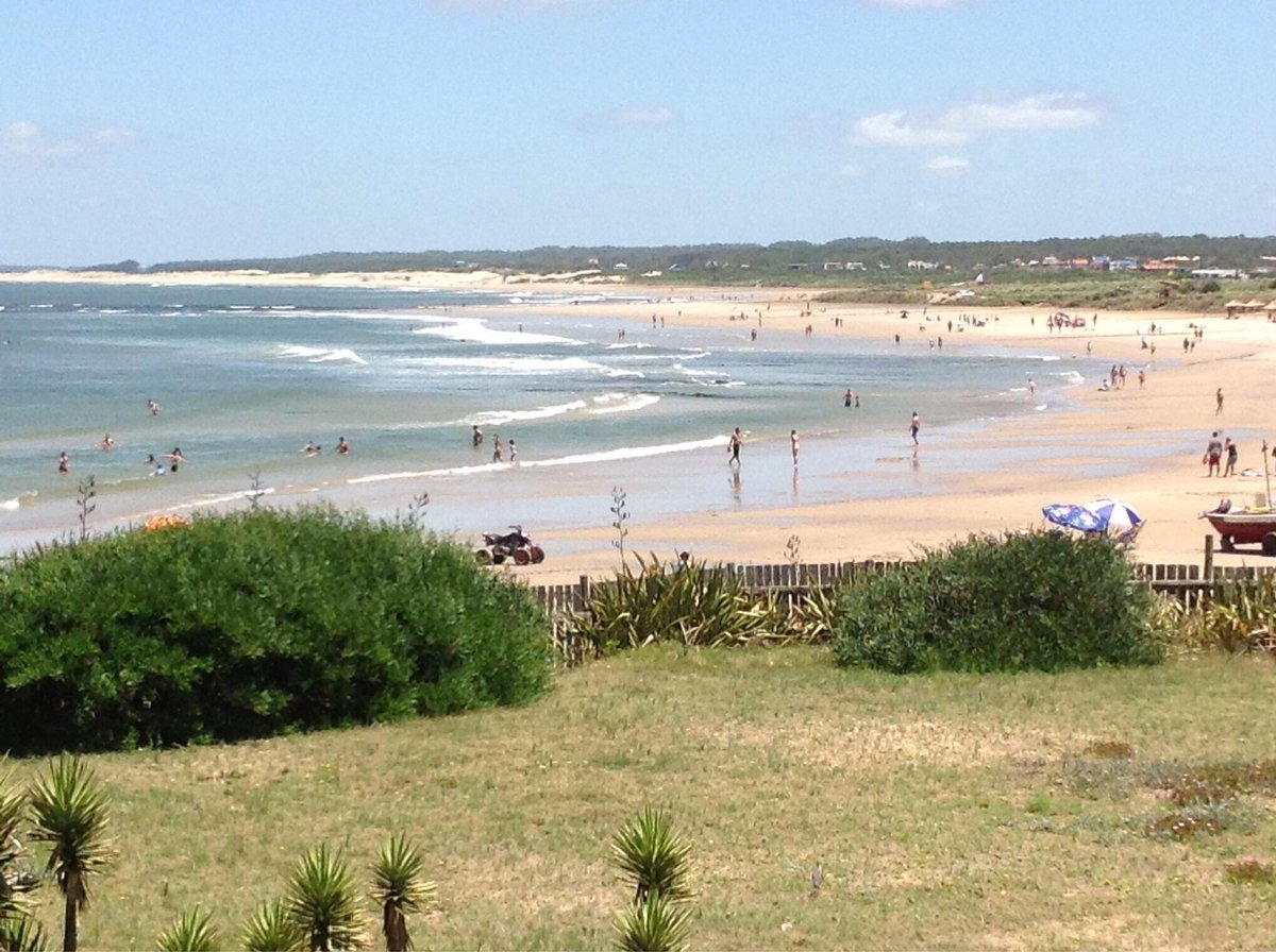 PLAYA LOS BOTES MALDONADO URUGUAY