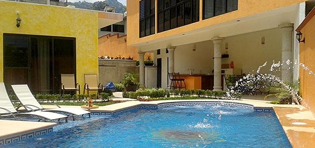 Desde el jauzzi tiene una hermosa vista al Tepozteco