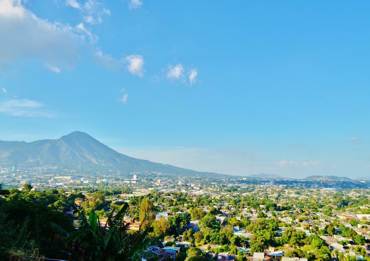 Сан сальвадор какая. Санта-ана Сальвадор. Сан Сальвадор. San Salvador Mirador. Санта-ана (кантон, Коста-Рика).