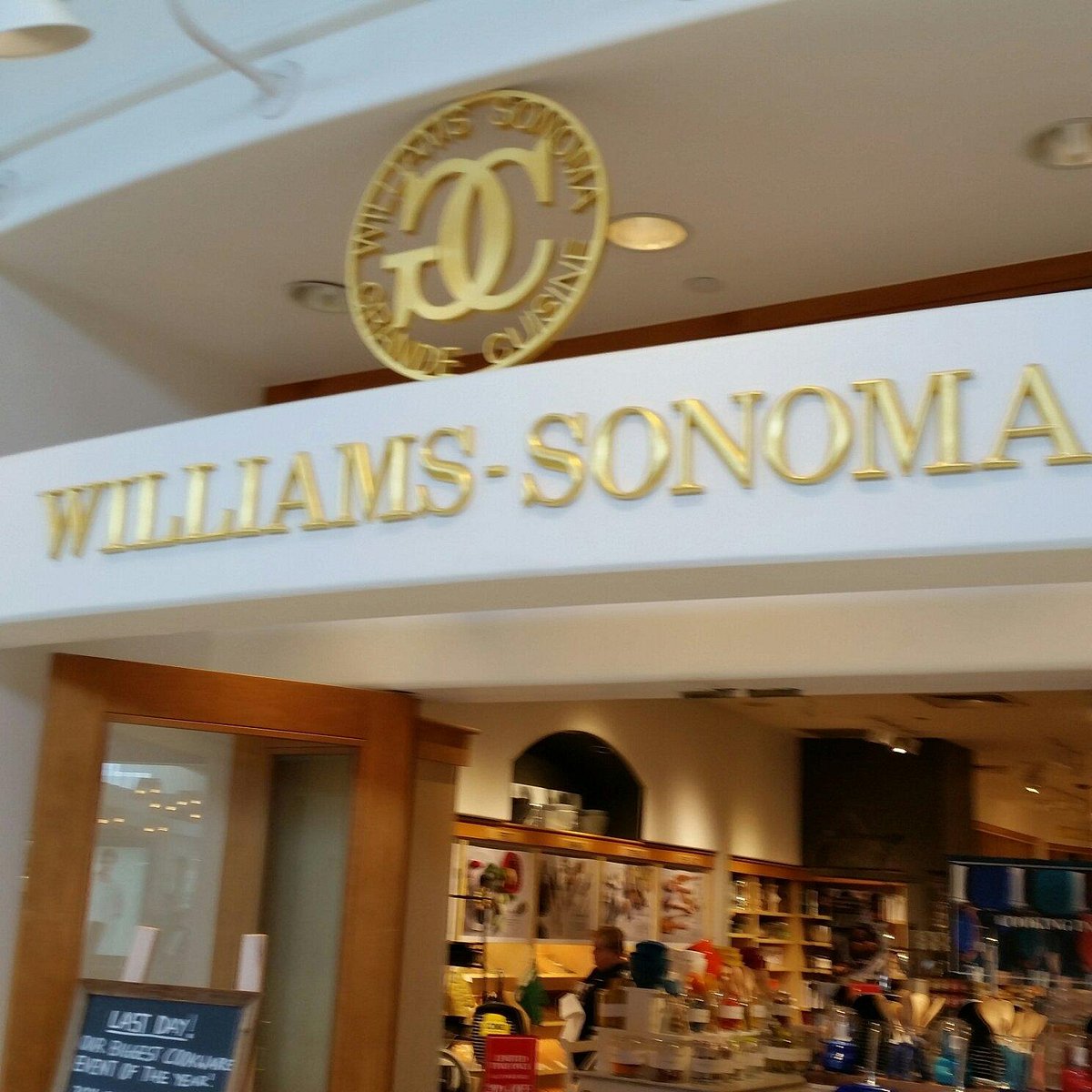 Williams Sonoma returning to The Summit, coming Fall 2023