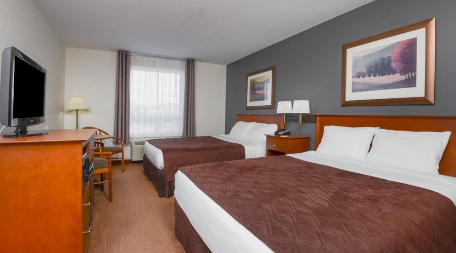2 Queen beds