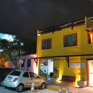 Fachada da Pousada Costa Dourada