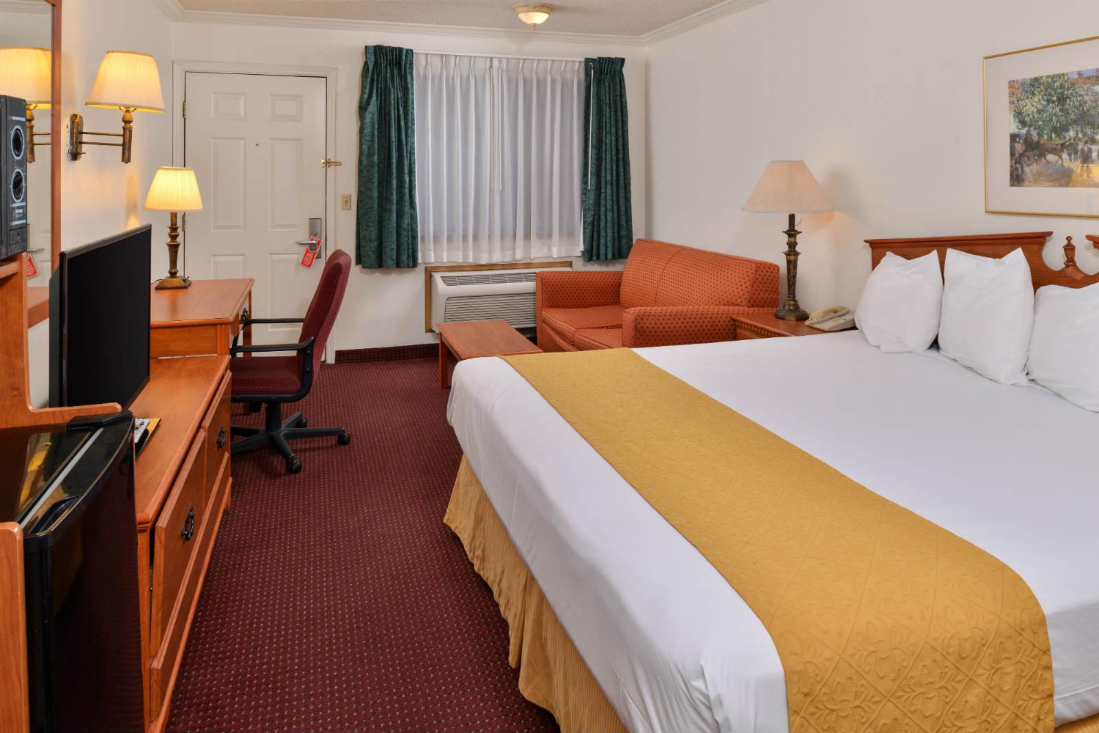 Hotel photo 50 of Quality Inn.