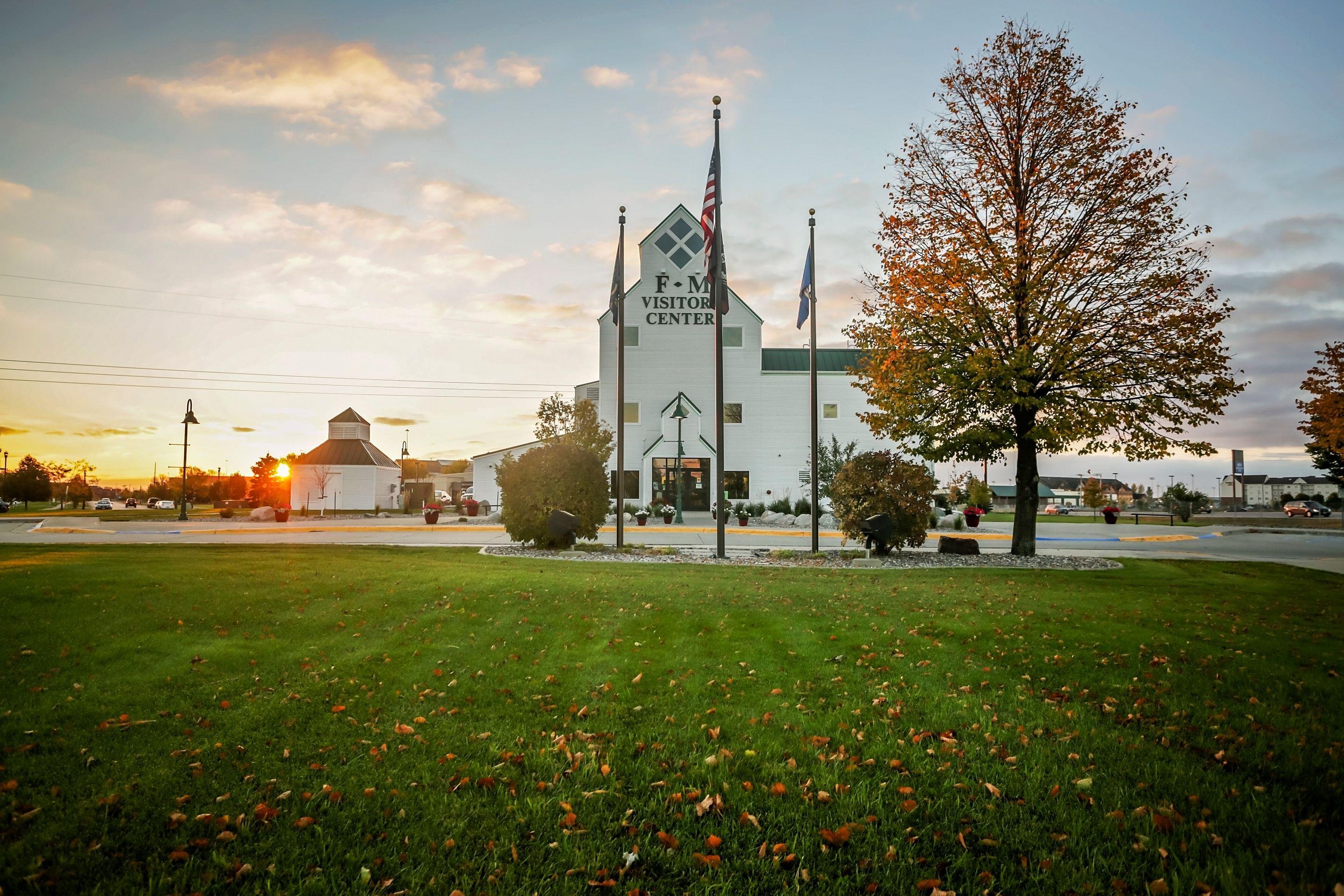 landscapers fargo nd