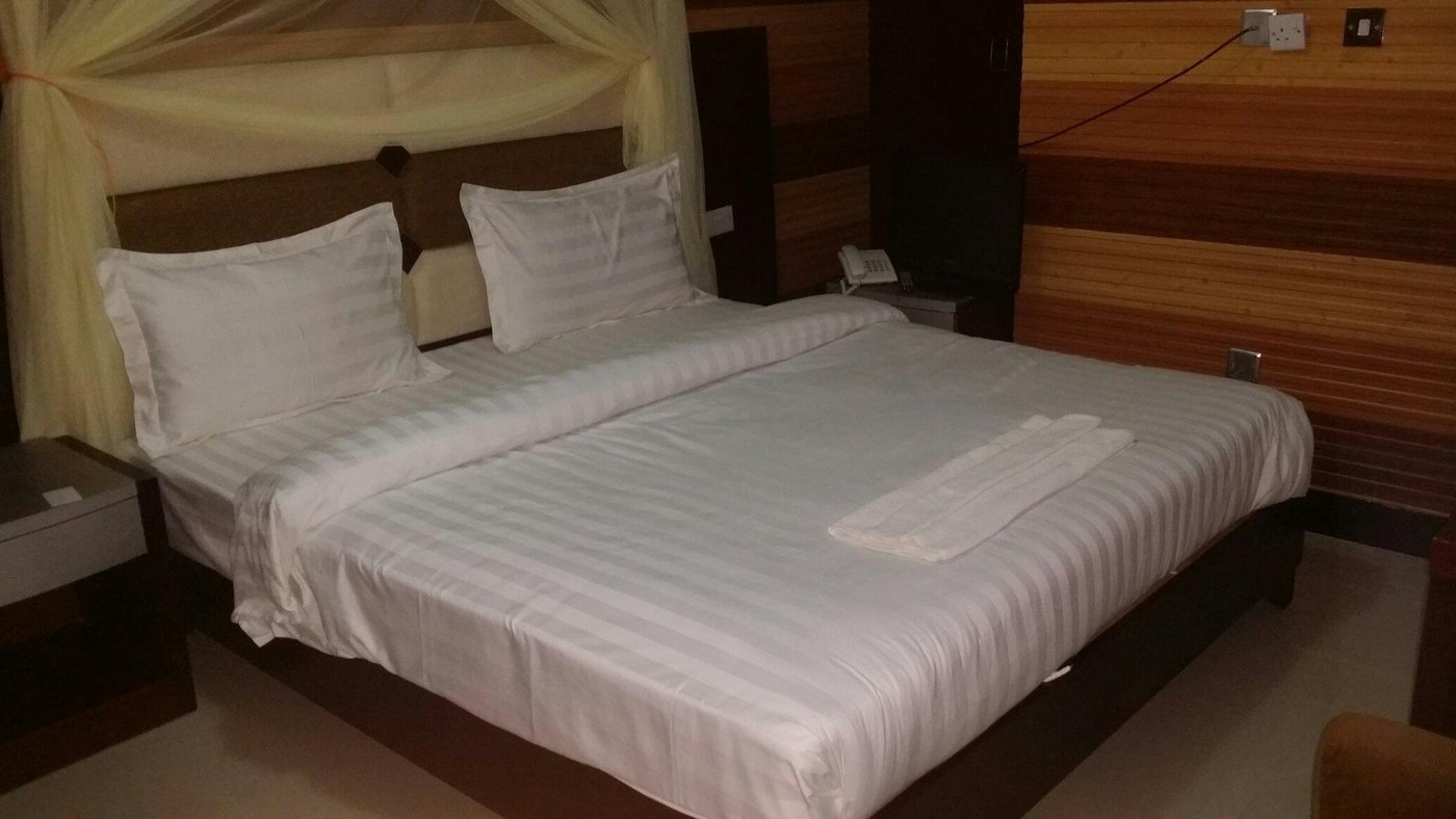 LE GRAND VICTORIA HOTEL - Musoma Hotel Reviews