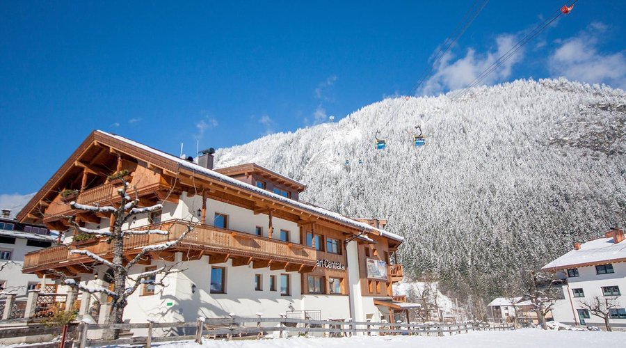 Apart Central, 80m next to the skilift in Mayrhofen